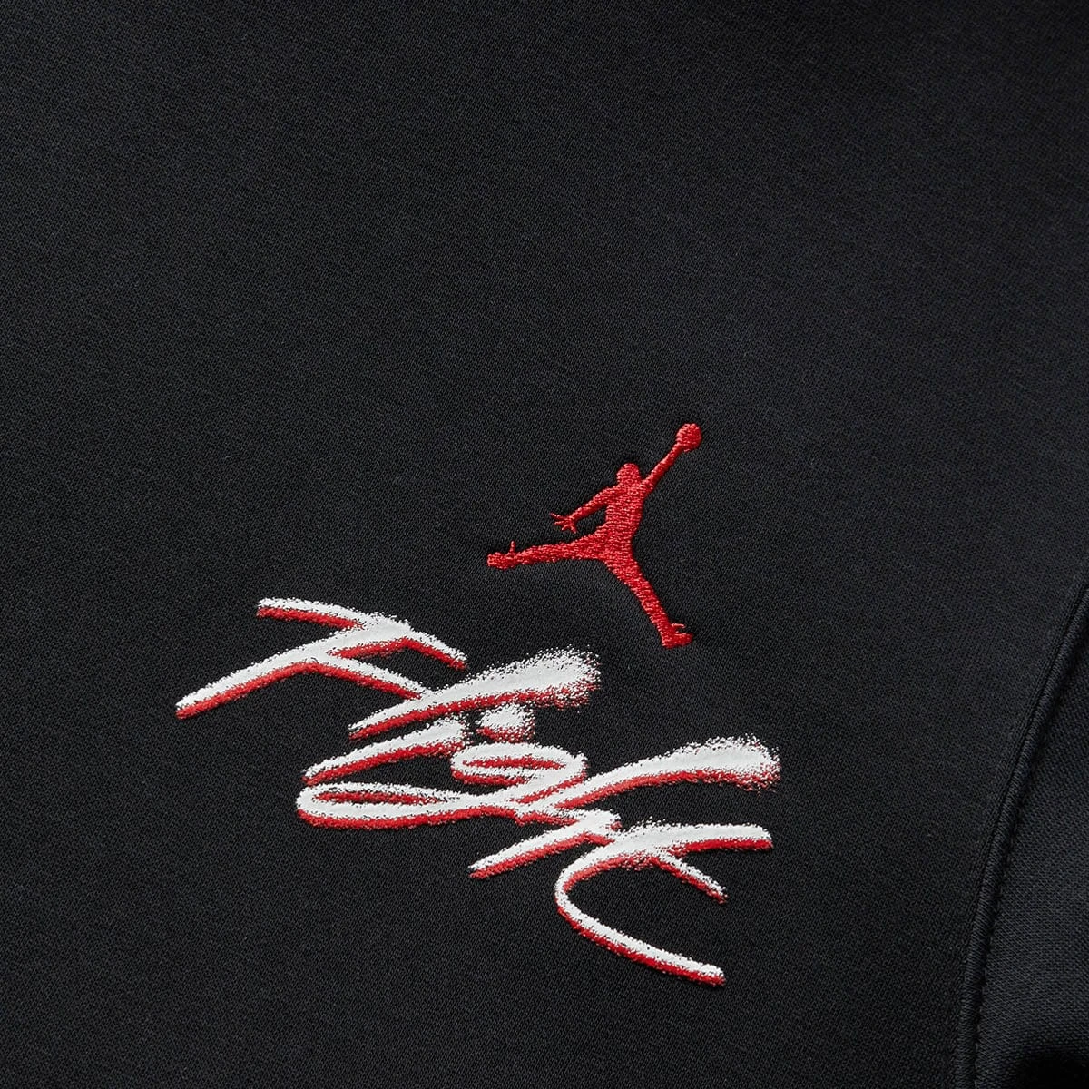 Air Jordan ESSENTIALS HOODIE 3 Air Jordan ESSENTIALS HOODIE - Image 3